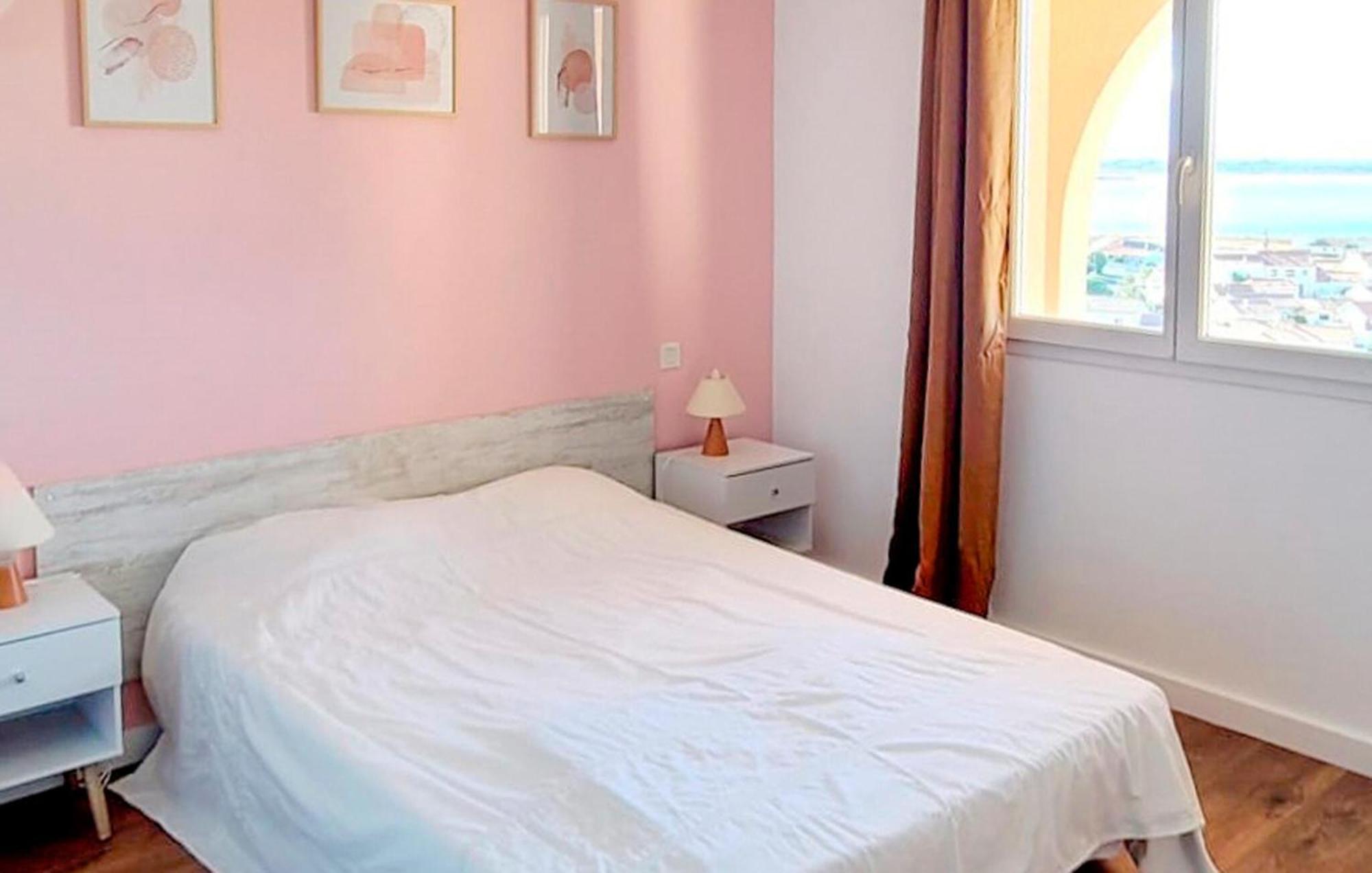 3 Bedroom Nice Apartment In Canet En Roussillon ภายนอก รูปภาพ